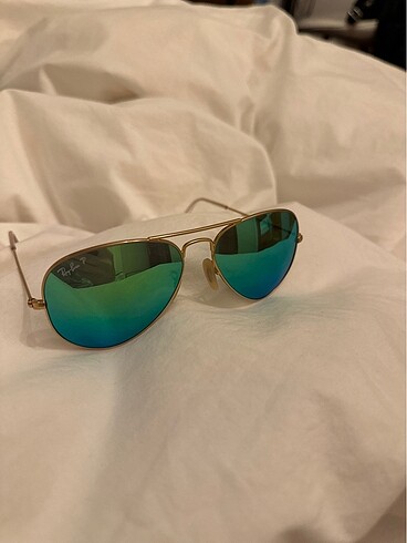 Ray Ban polarize güneş gözlüğü