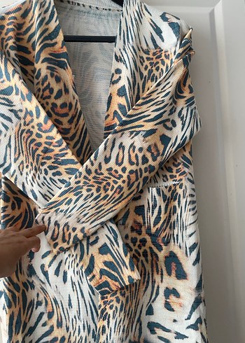 Uzun Kollu Zebra Desenli Kadın Kimono - Görsel 4