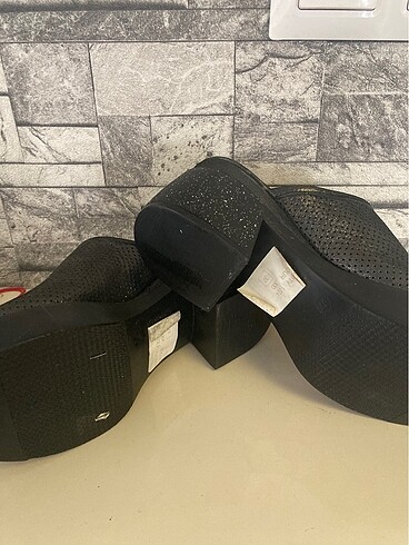 Kadın terlik - Görsel 3