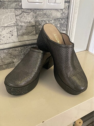 Kadın terlik - Görsel 4