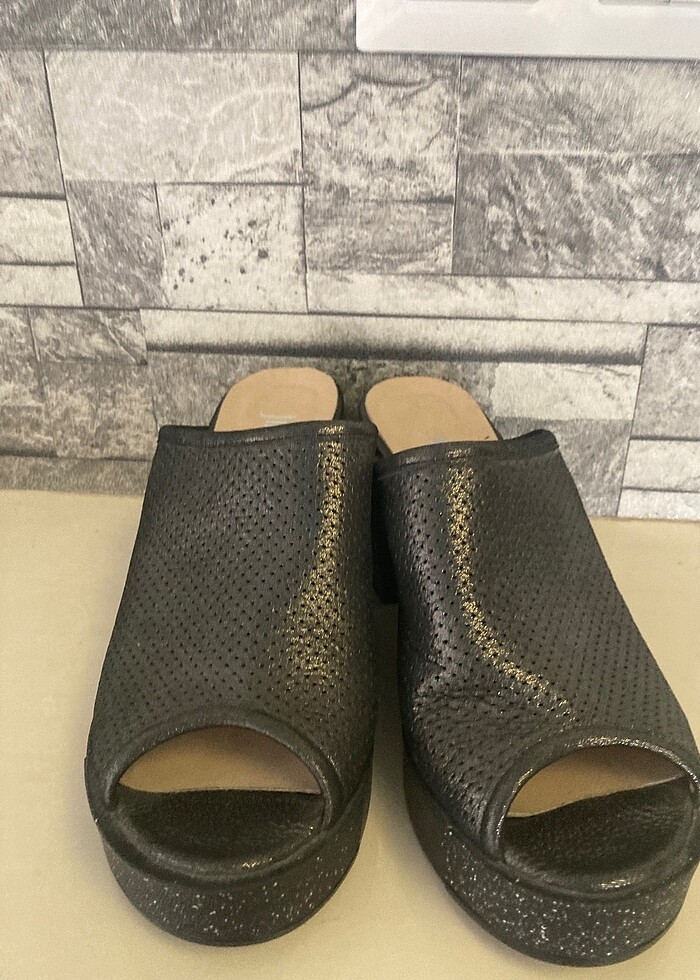 Kadın terlik - Görsel 2