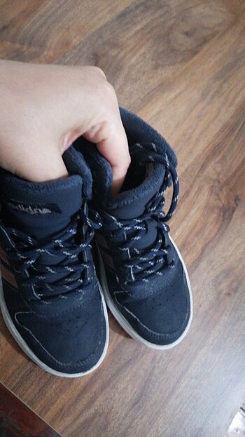 Kiz çocuk adidas ayakkabı 