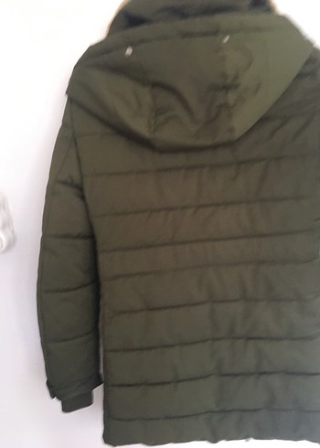 Kürk Detaylı Yeşil Kadın Kışlık Mont - Görsel 3