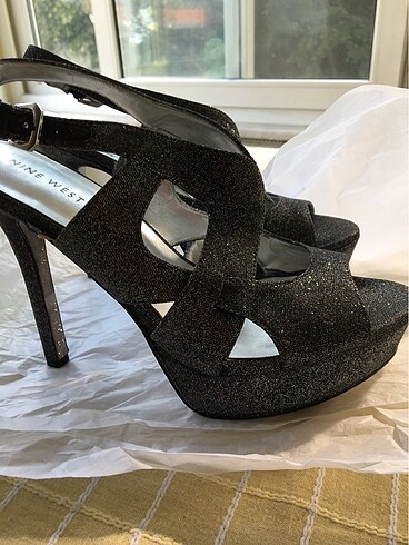 38.5 ABİYE NİNEWEST - Görsel 6