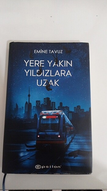  Beden Renk YERE YAKIN YILDIZLARA UZAK CİLTLİ