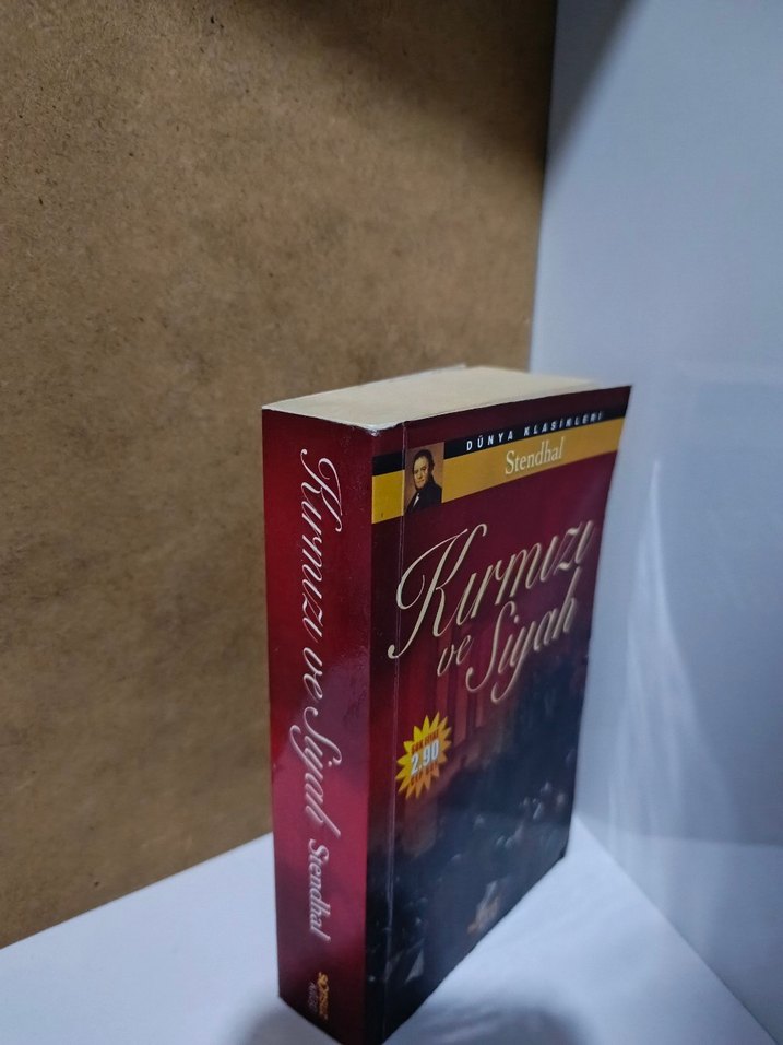 Stendhal - Kırmızı ve Siyah Romanı - Görsel 2