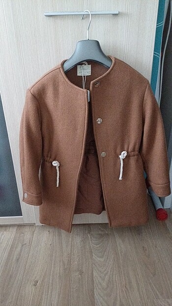 Zara Kız Çocuk Kaban