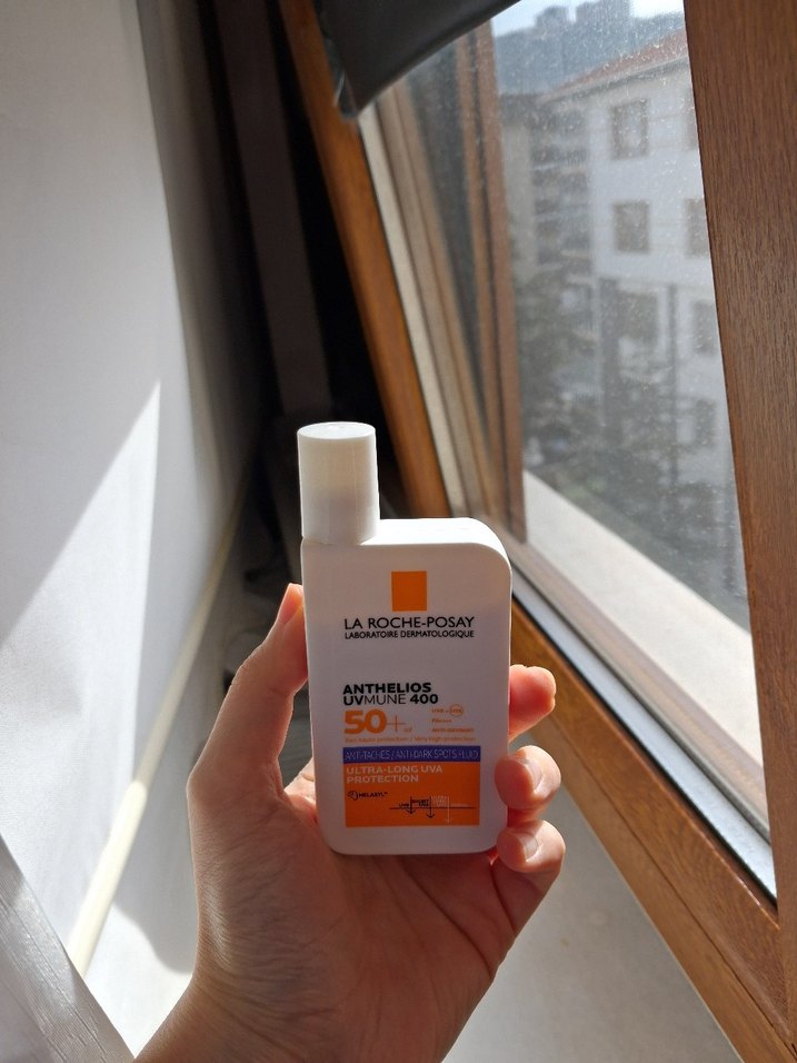 La Roche-Posay Anthelios UVMUNE 400 SPF 50+ Güneş Kremi - Görsel 3