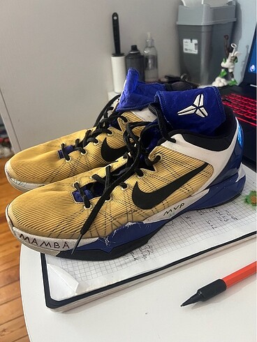 Kobe 7