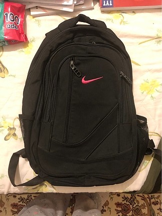 Siyah nike sırt çantası