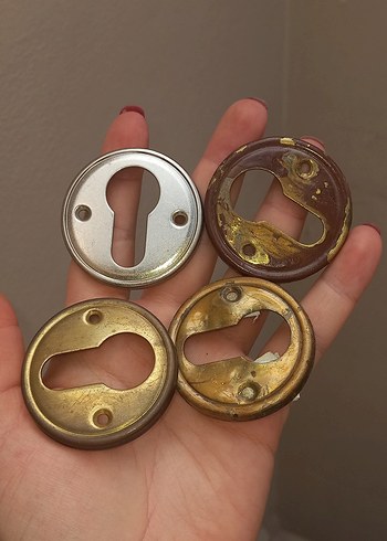Diğer KAPI KİLİDİ ÇERÇEVESİ 4LU SET