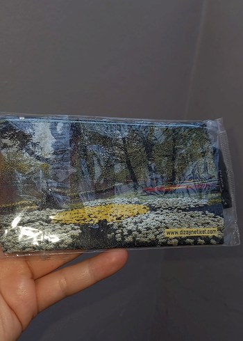 DİZAYN ETİKET BASKILI DESENLİ CÜZDAN - Görsel 5