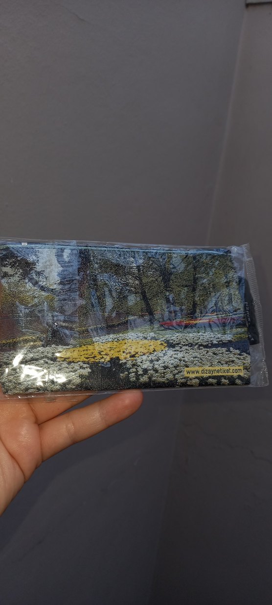 DİZAYN ETİKET BASKILI DESENLİ CÜZDAN - Görsel 5