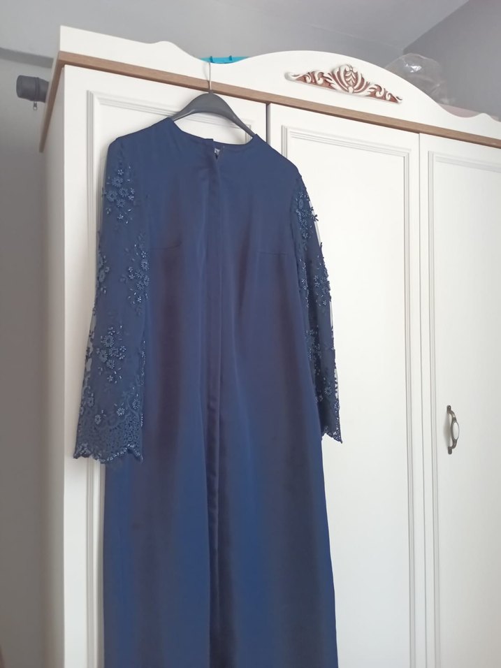 Drapeli Lacivert Uzun Kollu Kadın Abiye ferace - Görsel 5