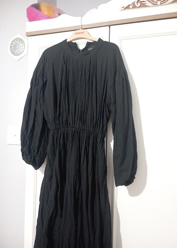 Uzun Siyah Keten Kemerli Elbise - Görsel 4