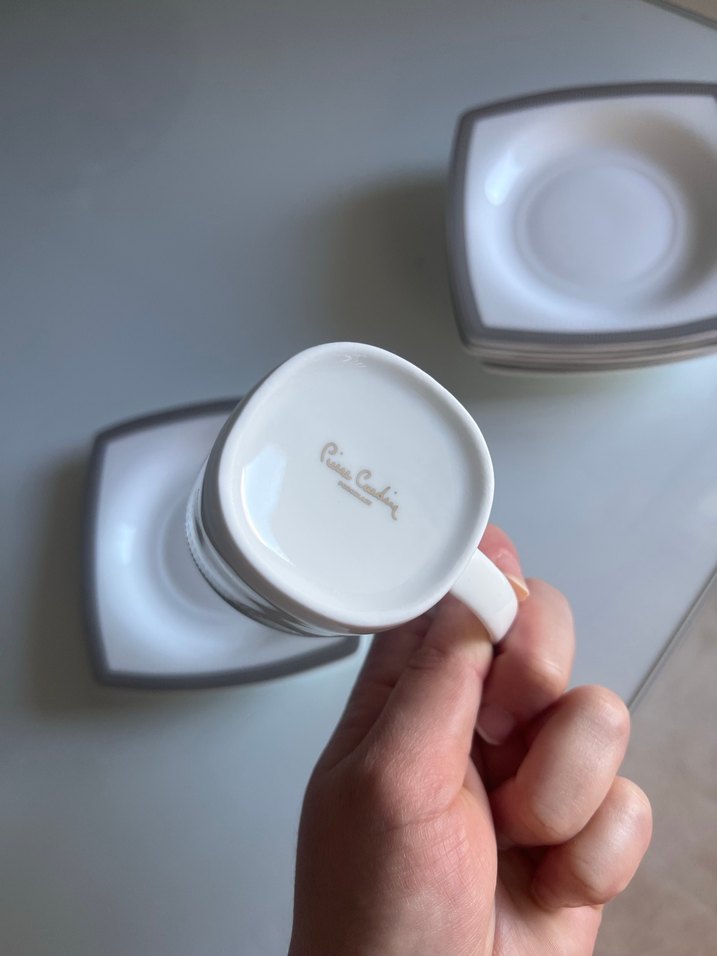 Gri Detaylı Beyaz Kahve Fincanı Takımı - Görsel 2