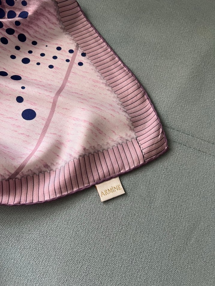 Armine ipek eşarp. Pembe Payetli Sokak Stili Kadın Fuları - Görsel 3