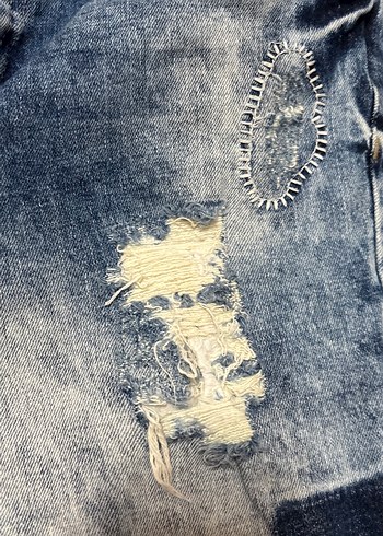 Özge Ulusoy özel tasarım kot - Görsel 3