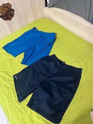 2 decathlon kumaşı hava geçiren şort