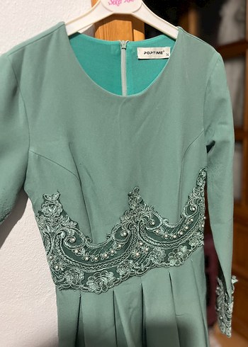 36 Beden Turkuaz Nakışlı Uzun Kollu Henna Elbise