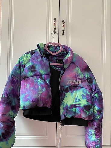 Bershka mont