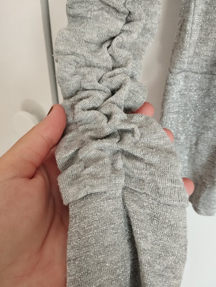 Gri gümüş rengi bluz - Görsel 3