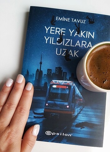 Yere Yakın Yıldızlara uzak 