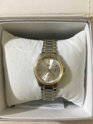 Casio Kadın Kol Saati