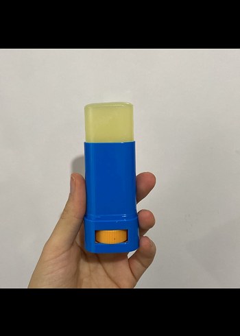 Shiseido SynchroShield SPF 50+ Güneş Koruyucu Stick - Görsel 2