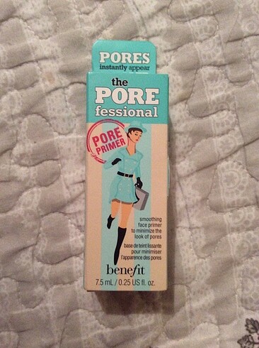 Benefit the Porefessional Primer