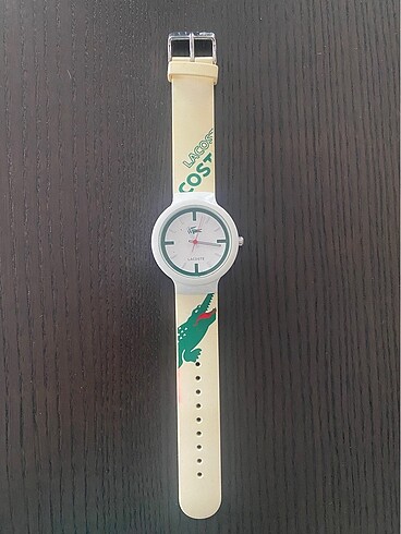 Lacoste saat