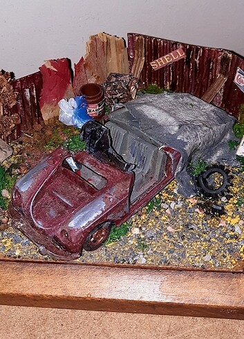  Diorama araba hurdaligi maketi