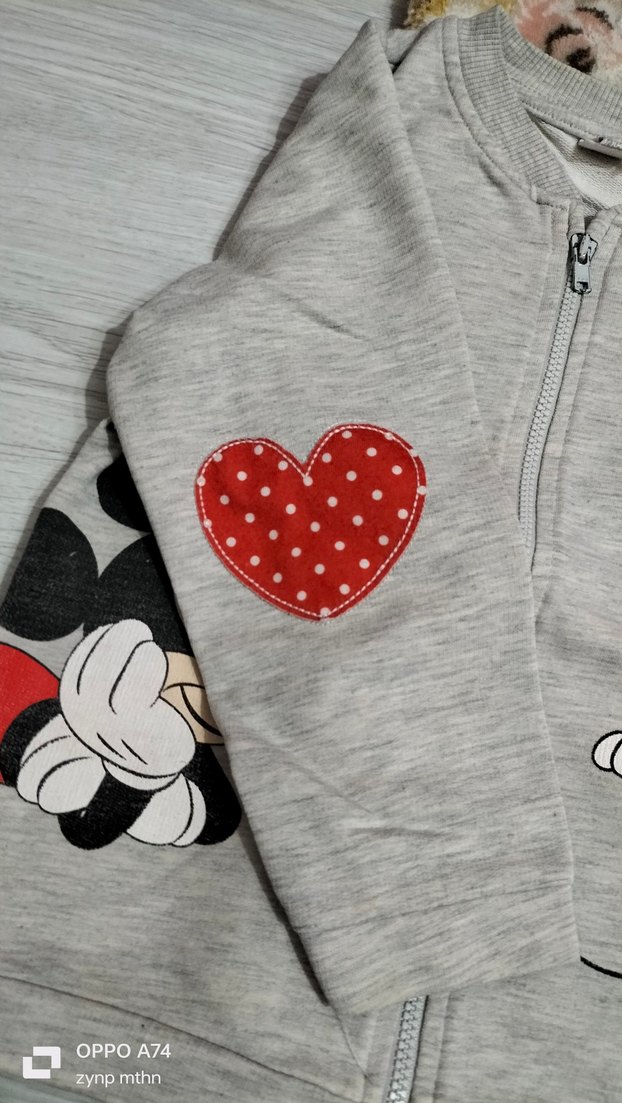Kız Çocuk Gri Minnie Baskılı Sweatshirt - Görsel 3