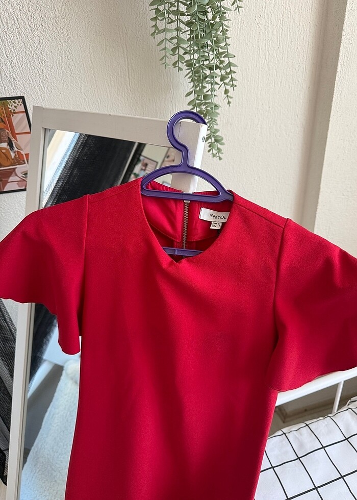 İpekyol elbise - Görsel 3