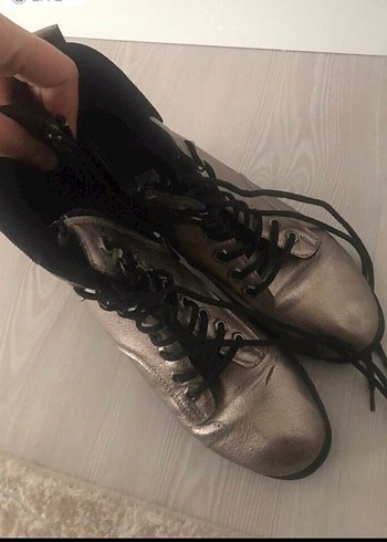 Gri Deri Yüksek Topuklu Punk Botlar - Görsel 4