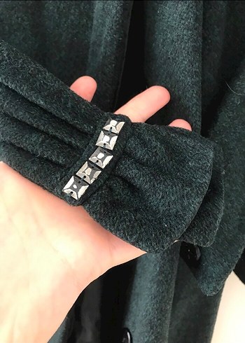 Kemerli Uzun Gri Kadın Kaban - Görsel 3