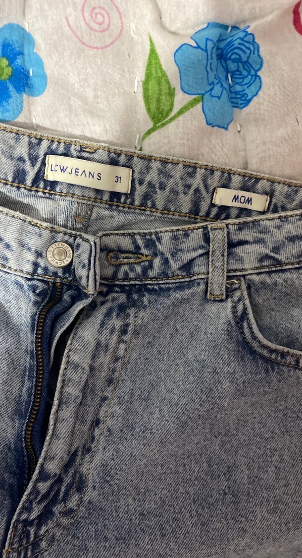 Düğmeli Bağlama Desenli Gri Mavi Midi Kot Pantolon - Görsel 3