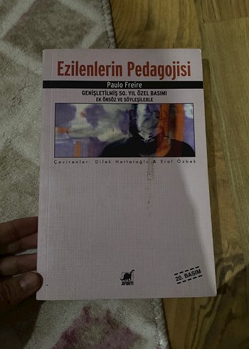 Ezilenlerin Pedagojisi - Paulo Freire Kitabı