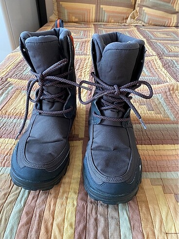 Decathlon 42 numara Erkek Kar Botu