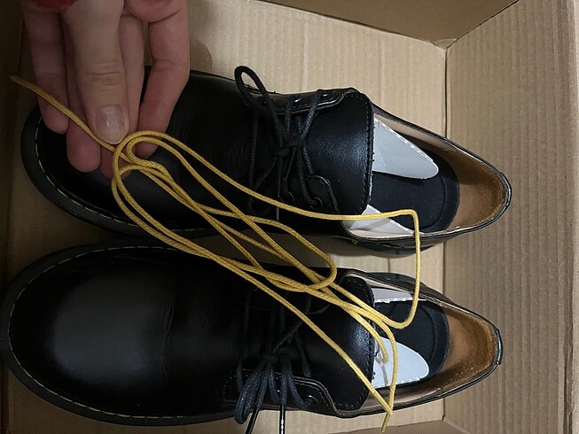 40 Beden siyah Renk dr. martens