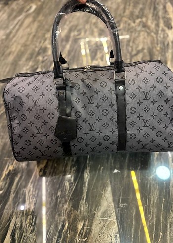Beden kahverengi Renk Louis Vuitton el Bavulu
