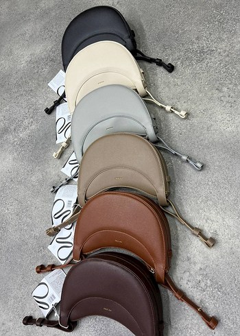 Zara polene Kadın Deri Bel Detaylı Günlük Çanta