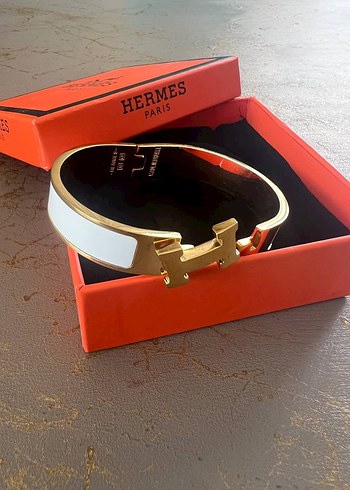  Beden çeşitli Renk Hermes Paris Altın Renkli Tokalı Bilezik