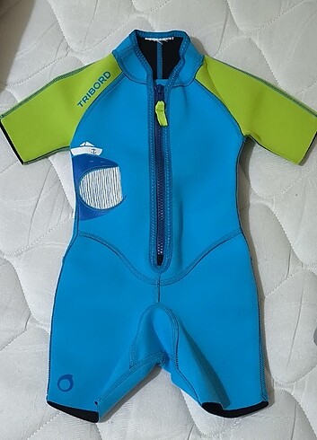Tribord çocuk dalış kıyafeti 