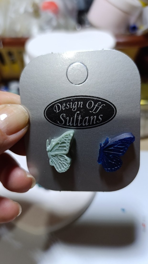 Mavi Mini Kelebek Desenli  Küpeler - Görsel 3