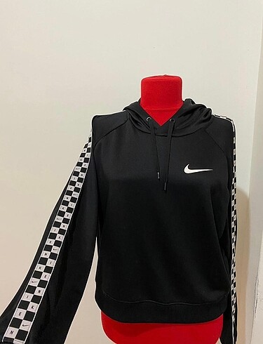 Nike sweatshirt