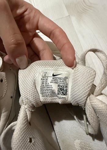 Nike kadın spor ayakkabı - Görsel 3