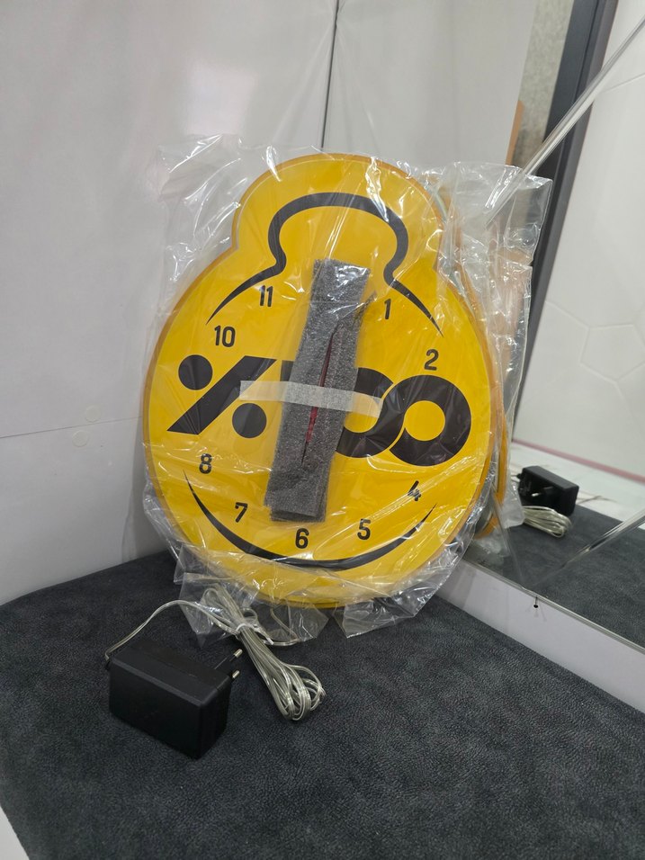 Sarı Renkli Rakamlı Masa ve Duvar Saati - Görsel 3