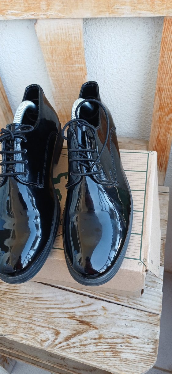 Erkek Çocuk Rugan Klasik Ayakkabı - Görsel 2