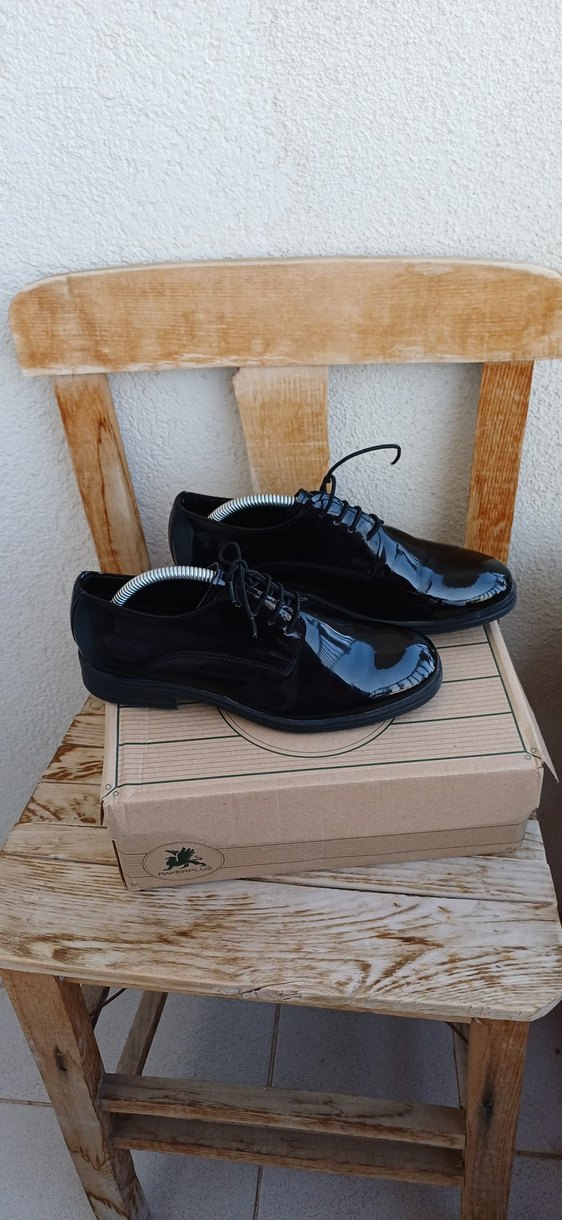 Erkek Çocuk Rugan Klasik Ayakkabı - Görsel 4